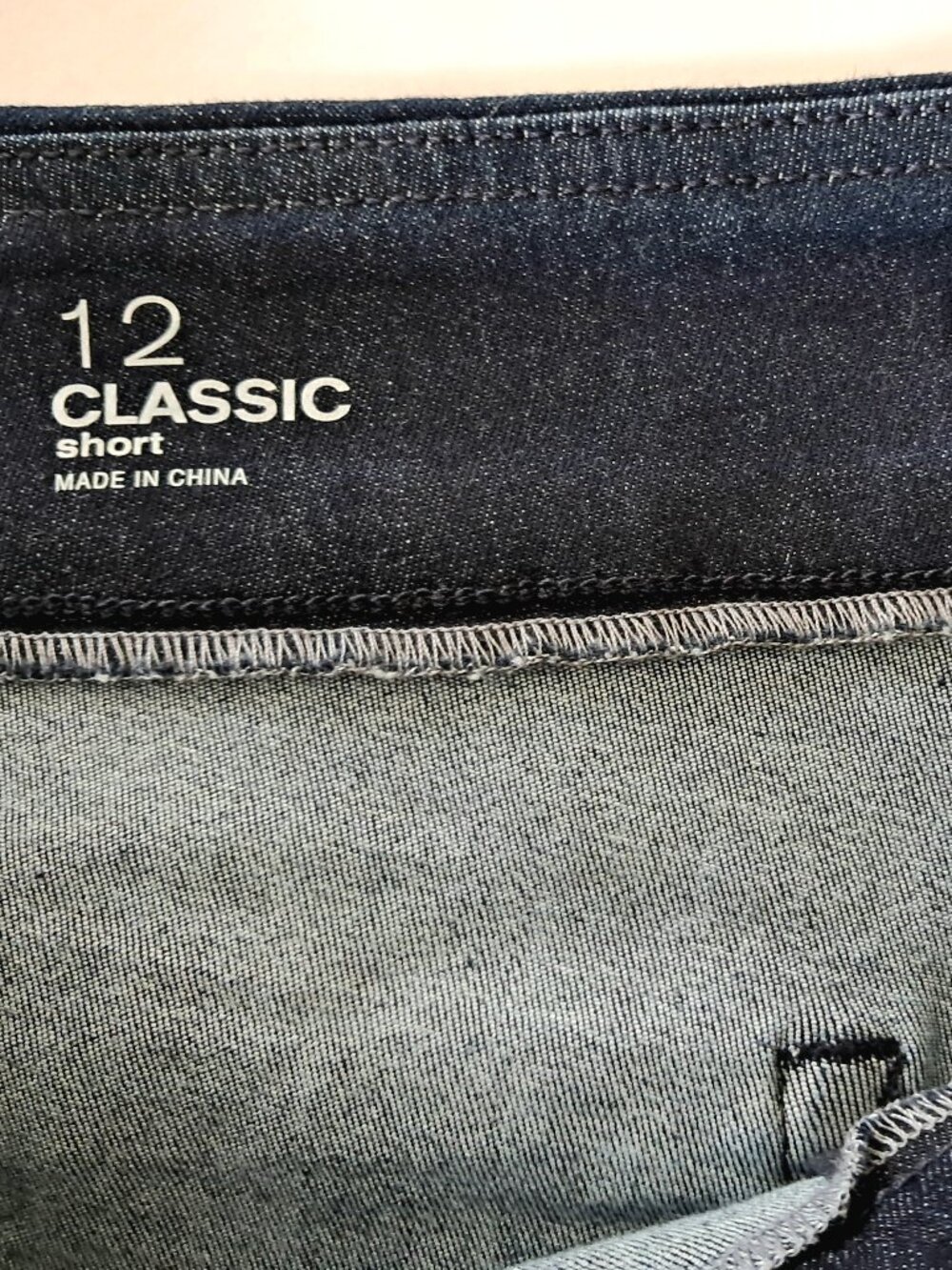 TWO Pairs Liz Claiborne COMFORT STRETCH Classic Shorts Size 12 NWT - Picture 12 of 13